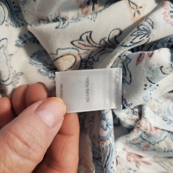 J. Jill Floral Print Sleeveless 100% Rayon Top Size XS, Colorful, Preppy - Picture 10 of 10